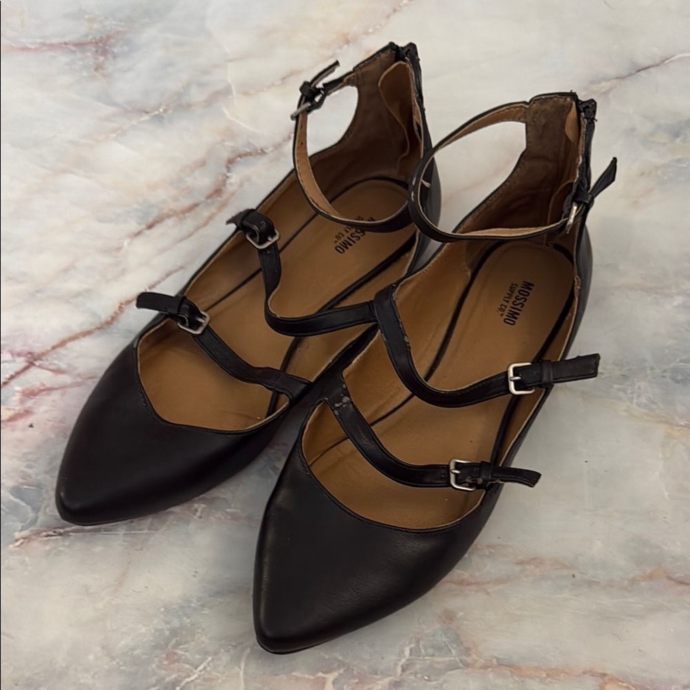 Massimo Black leather Maryjane Strappy Flats with Buckle Details size 9.5